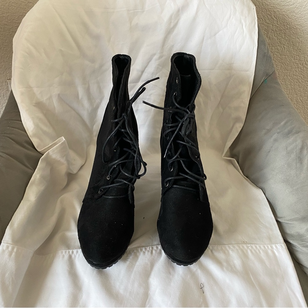 Black heels